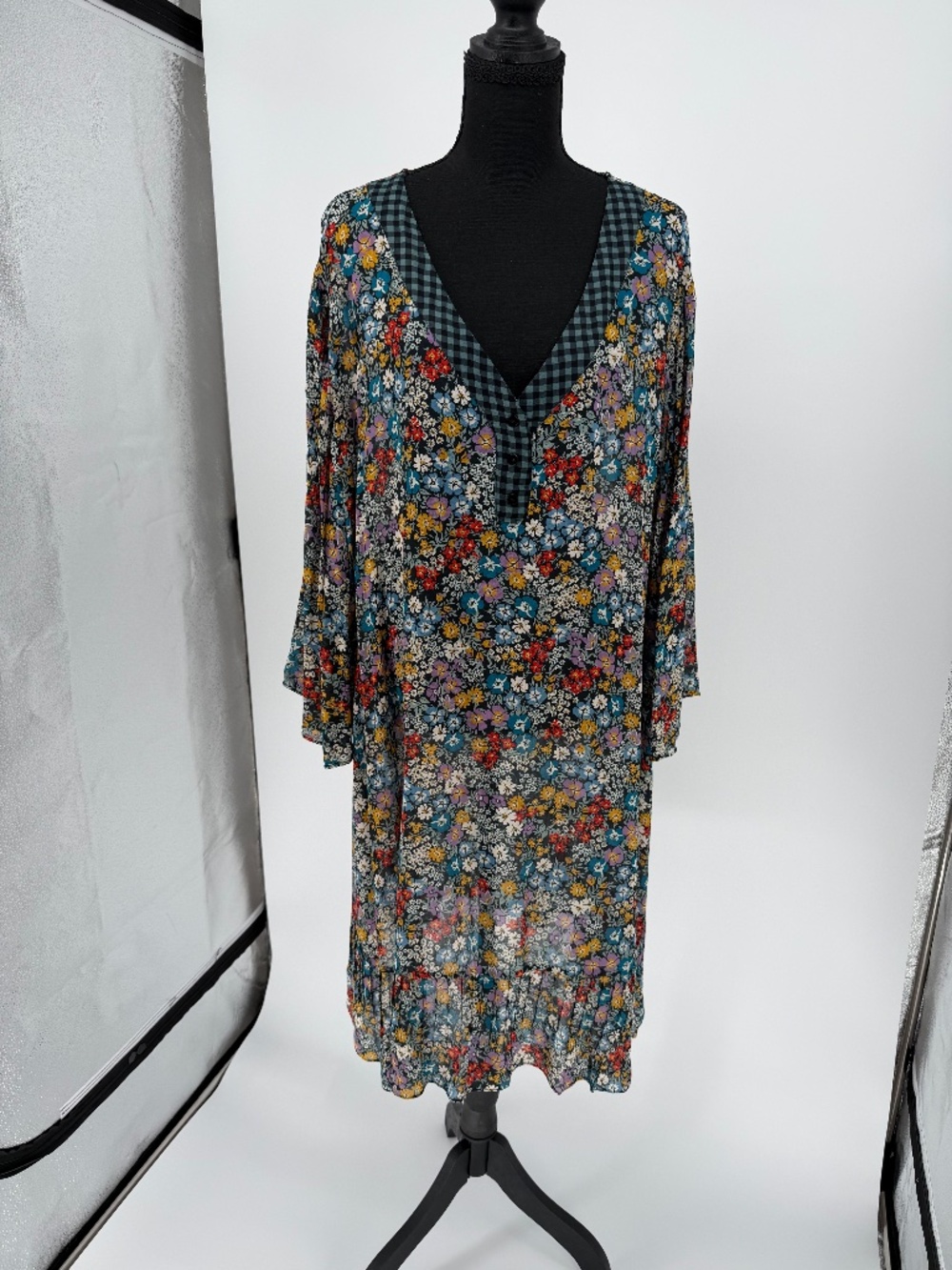 Johnny Was JADE Mixed Floral Gingham V-Neck Tiered Midi Dress 2X